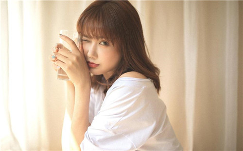 芭乐视频app在线网站进入ios解锁版：啦啦啦在线观看免费高清www