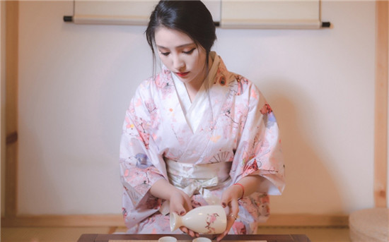 日本东京乱码卡一卡二新区无限资源版：一个汇聚海量国产影视资源的播放器软件