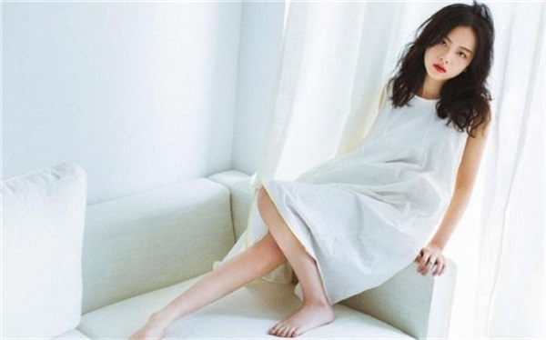 丝瓜草莓榴莲向日葵秋葵蕾丝旧版：视频资源都可以进行观看的播放软件