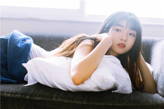 草莓视频app下载安装无限看-丝瓜完全免费观影播放器！精品影视随心看！