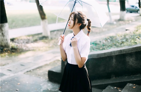 秋葵视频榴莲视频绿巨人:这是专为单身人士贴身打造的手机上看视频的软件