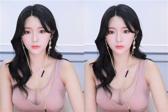 花季传媒v3.072汅解锁版：一款不需要登录账号就可以轻松体验的手机视频播放软件