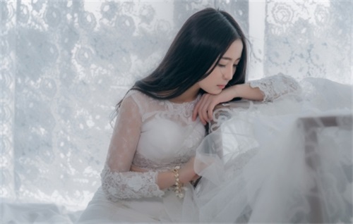 草莓视频免费无限次数精简版:趣味影视资源大片热度等你见证