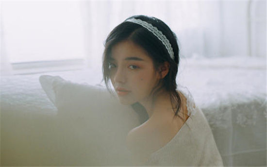 草莓丝瓜芭乐向日葵黄瓜小猪污:看电影的感觉很爽