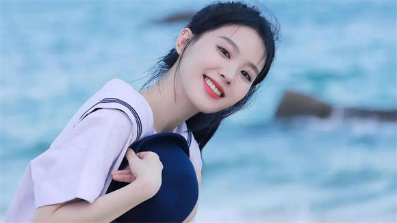 网站入口正能量直接进入免费24小时精彩不断,网友:不需要花钱哦