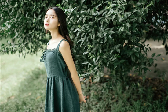 秋葵视频免费解锁版安卓旧:超级不错的一款手机看视频的播放器软件