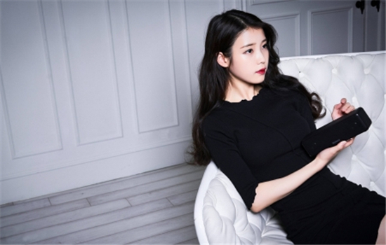 幸福宝草莓榴莲深夜释放自己ios免费精品资源应有尽有,网友:没有白来!