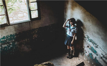 小草在线观看视频免费2019手机版：小草免费高清在线视频品鉴