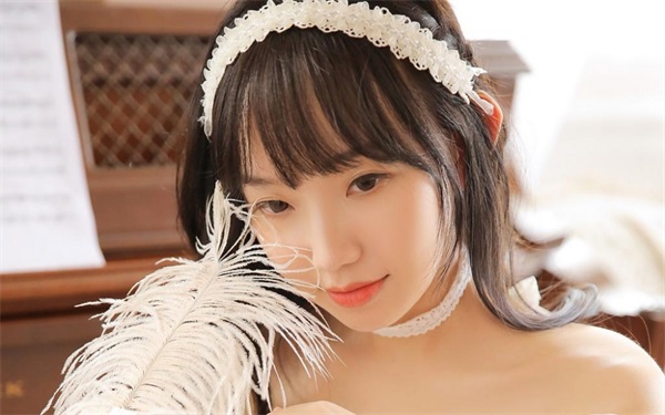 幸福宝草莓榴莲深夜释放自己下载手机版：视频资源都可以随时进行观看的播放软件