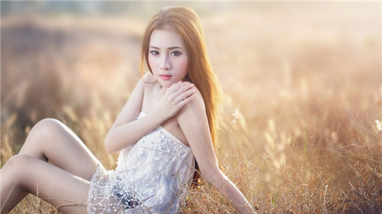 绿巨人草莓秋葵黄瓜丝瓜芭乐手机版：一款全新免费点击的手机视频播放软件