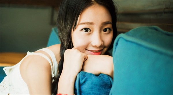 榴莲草莓香蕉秋葵绿巨人视频：一款提供了无限精彩视频资源的播放软件