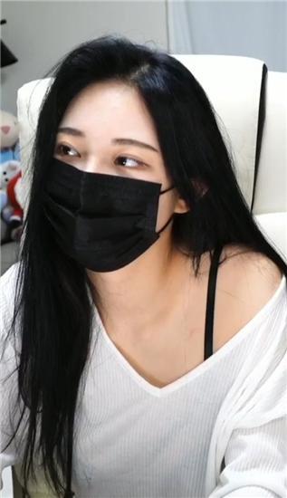 可约可空降直播-深夜直播秀场免费看的深夜福利平台