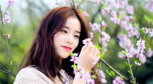 一区二区三区精华液呈现了更多福利资源,网友:看剧十分方便