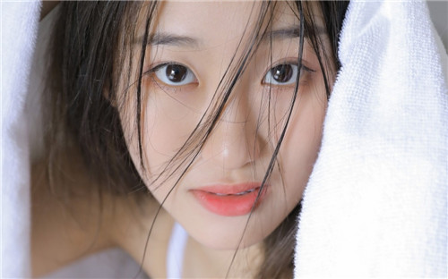 污草莓樱桃丝瓜秋葵榴莲黄瓜app：每天都可以观看不同风格视频播放的手机软件