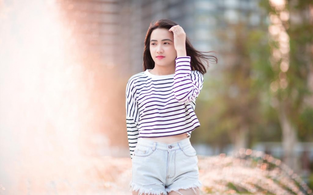 草莓丝瓜糖心香蕉向日葵榴莲最新版：全网最齐全视频资源自由点播的手机播放器