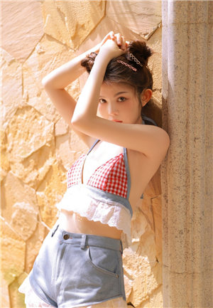 香蕉榴莲秋葵茄子草莓污精简版下载:秋葵茄子丝瓜香草榴莲污免费版