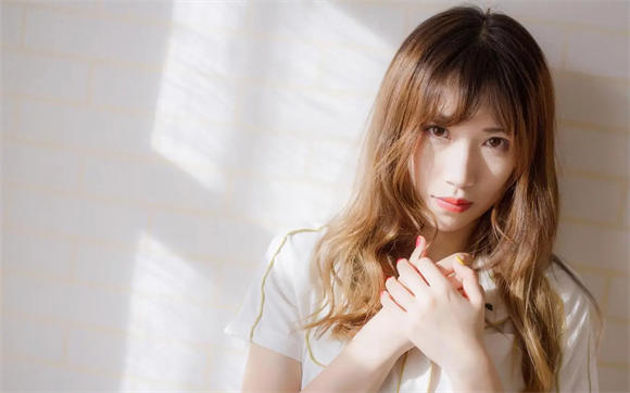 月夜直播在线看片www视频资源每日更新,网友:全网好剧任你看