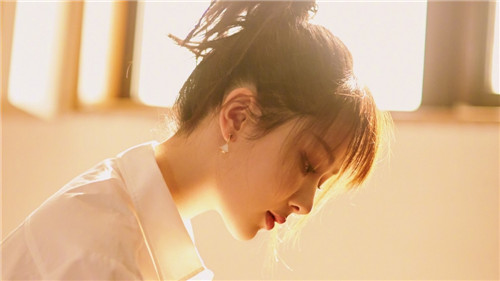 夜色直播app污版:一款可以看无限制直播的免费美女直播app