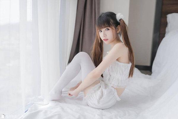 向日葵绿巨人榴莲视频-千万别错过的特色直播