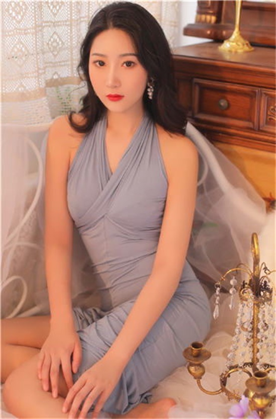 夜里十大禁用app花季传媒直播：一款熬夜看美女直播视频的软件