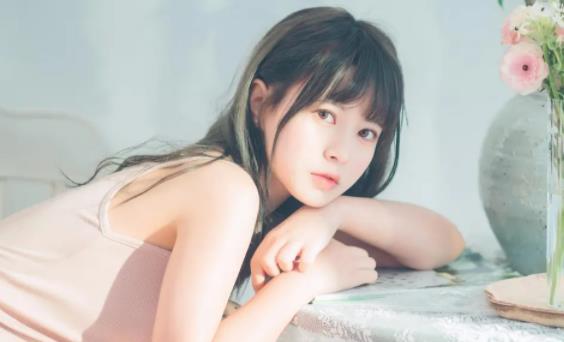 草莓丝瓜芭乐秋葵榴莲小猪:精彩直播随心享