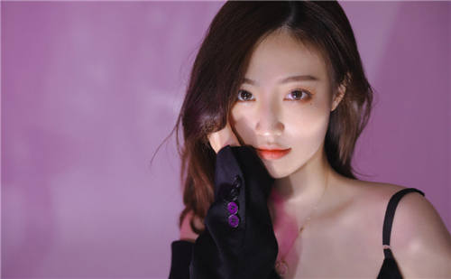 精品成品国色天香卡一卡二打造全新分区，网友：更多观看选择！