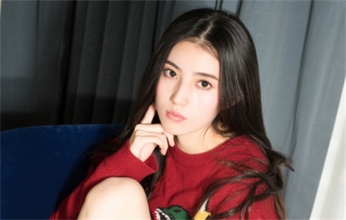 绿巨人秋葵黄瓜榴莲丝瓜香蕉：影视乐趣大片互动即时享受本地欢乐