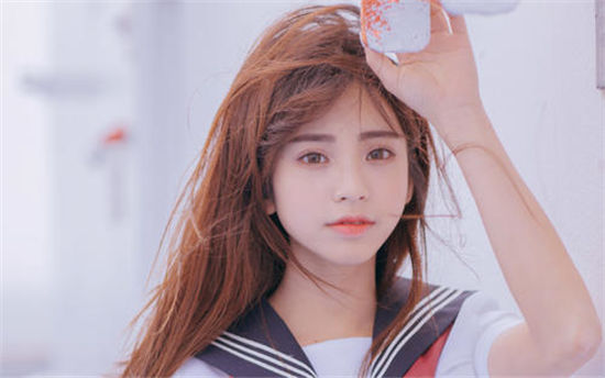 秋葵视频APP下载入口在线看：看电影无打扰