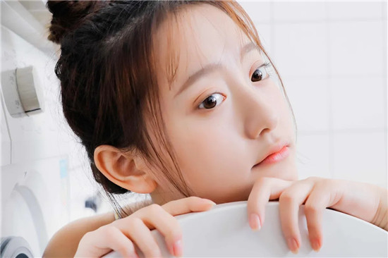 不良正能量网站www正能量：一款所有男同胞晚上必备的看片软件