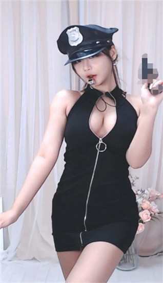 幸福宝丝瓜草莓向日葵小猪最新版：众多类型的小姐姐在这