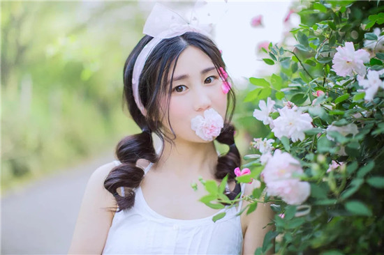 草莓丝瓜樱桃秋葵绿巨人污版：一款不需要会员的播放软件