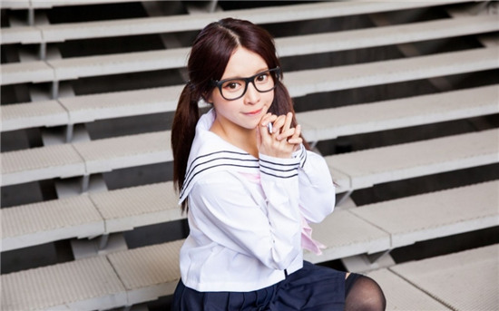 哎呦网在线观看高清免费手机版：随时投屏享受更大屏幕的震撼视觉效果