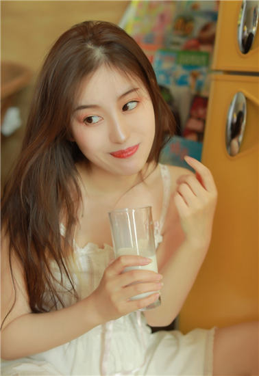 草莓丝瓜榴莲秋葵污污游戏超多特色分区让你在这一饱眼福