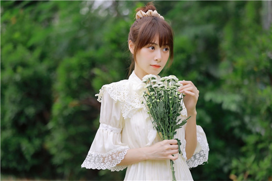 火龙果视频安卓版软件:最近非常火爆的直播平台