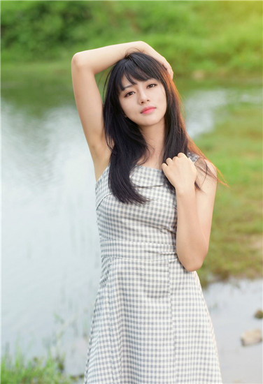 精品亚洲卡一卡2卡三卡乱码大量福利影视任意看。小伙伴们都喜欢的影视软件！