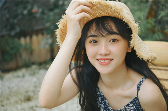 草莓视频app下载安装无限看-丝瓜ios免费：夜深人静依旧兴奋！