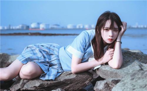 一天能免费看三次的花季传媒手机版：一款拥有众多高品质视频资源的播放软件