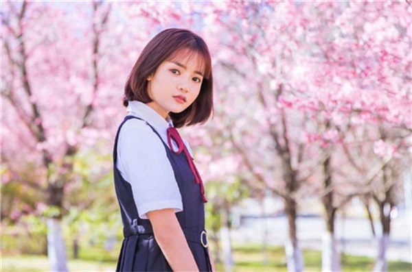 毛卡5卡6卡7卡8入口：视频内容都是没有任何是删减的播放软件