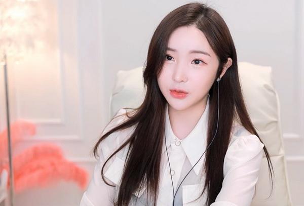 精品一卡2卡3卡4卡芒果再度回归，网友表示是没体验过的全新版本