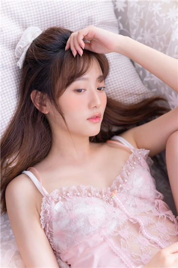 蜜芽忘忧草768二区贰佰:不用钱也能使用的手机平台