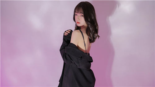 丝瓜草莓榴莲芭乐污18岁：一款缓存技术十分先进的播放软件