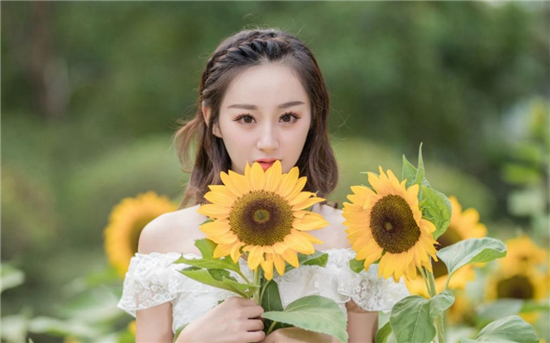 富二代app官方下载ios:带你免费观看精彩影视作品的手机播放app