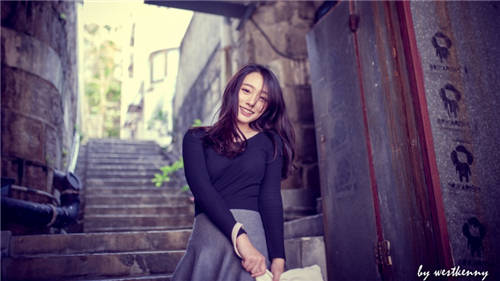 草莓樱桃丝瓜绿巨人秋葵大全：支持高清影片免费在线看的视频软件