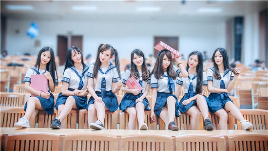 旧版草莓丝瓜向日葵黄瓜榴莲破解版：海内外各种类型题材的视频资源统统一网打尽