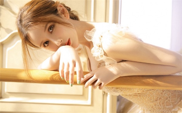 向日葵app下载网址进入18免费站长统计安卓手机版：是一款完全免费的视频收看软件