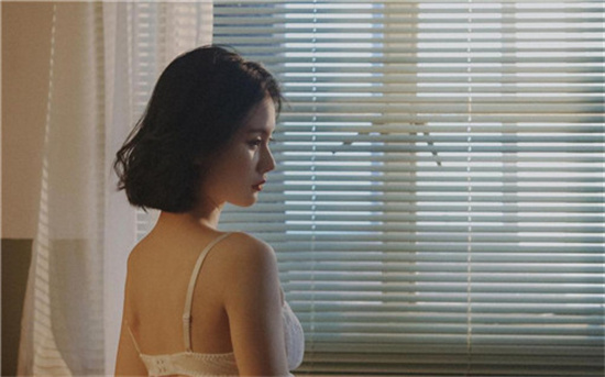 √天堂中文官网在线精品版:可以体验各种精彩有趣的美女视频的手机软件