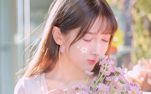 秋葵视频软件下载安装:超级多的高颜值的美女小姐姐主播们