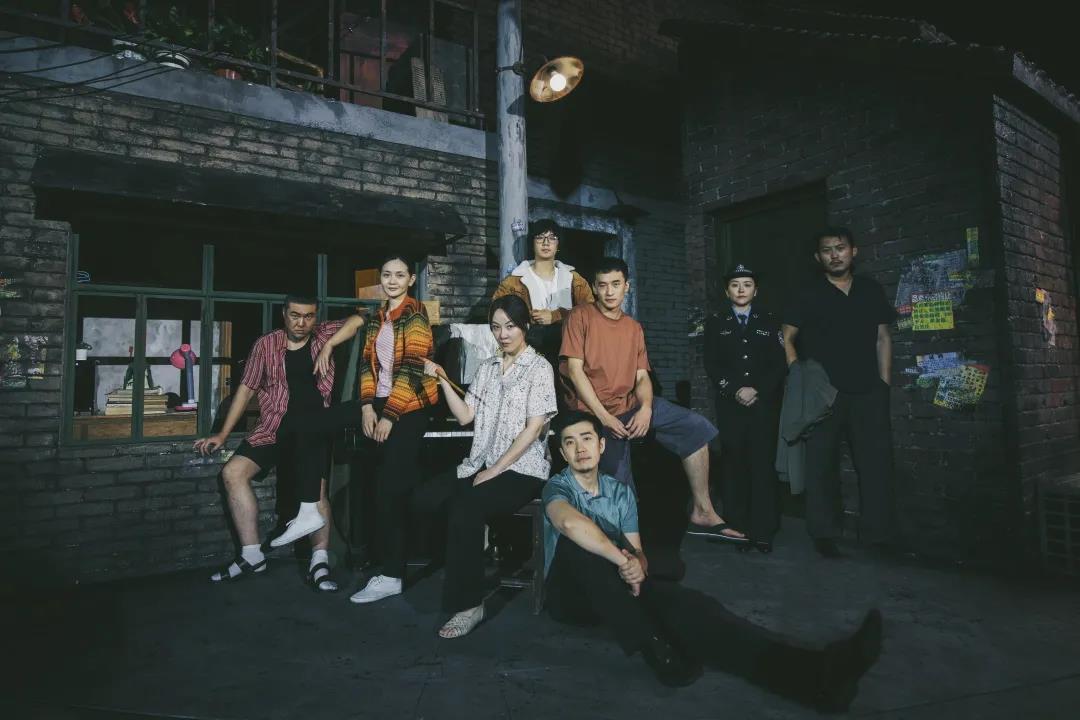 年度爆款悬疑剧《深渊》演出中!CC直播连线剧组,带你揭秘幕后的故事