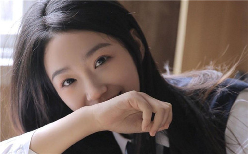 蜜桃视频app下载入口:观看视频都不需要登录账号的播放软件