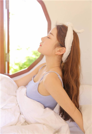 ll999.榴莲APP污：完全免费的视频播放软件